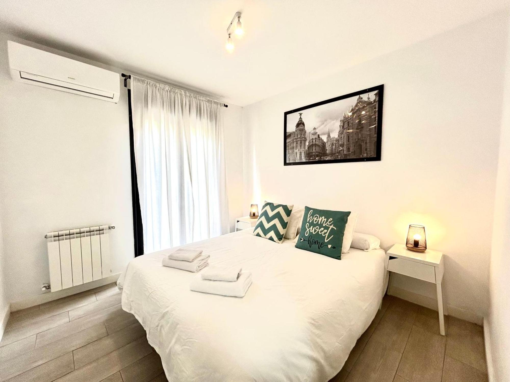 Ever House - Alcala Aire Gran Terraza Rooftop มาดริด ภายนอก รูปภาพ